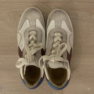 Diadora sneakers!